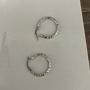small silver hoops